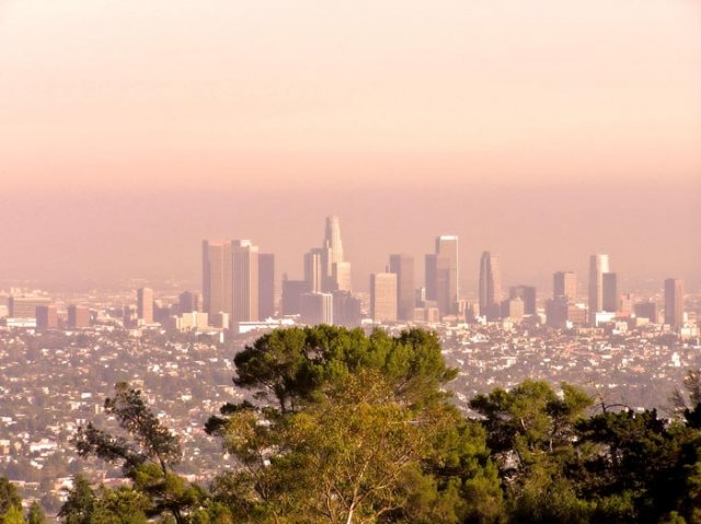 Los-Angeles-smog[1].jpg, 60 KB
